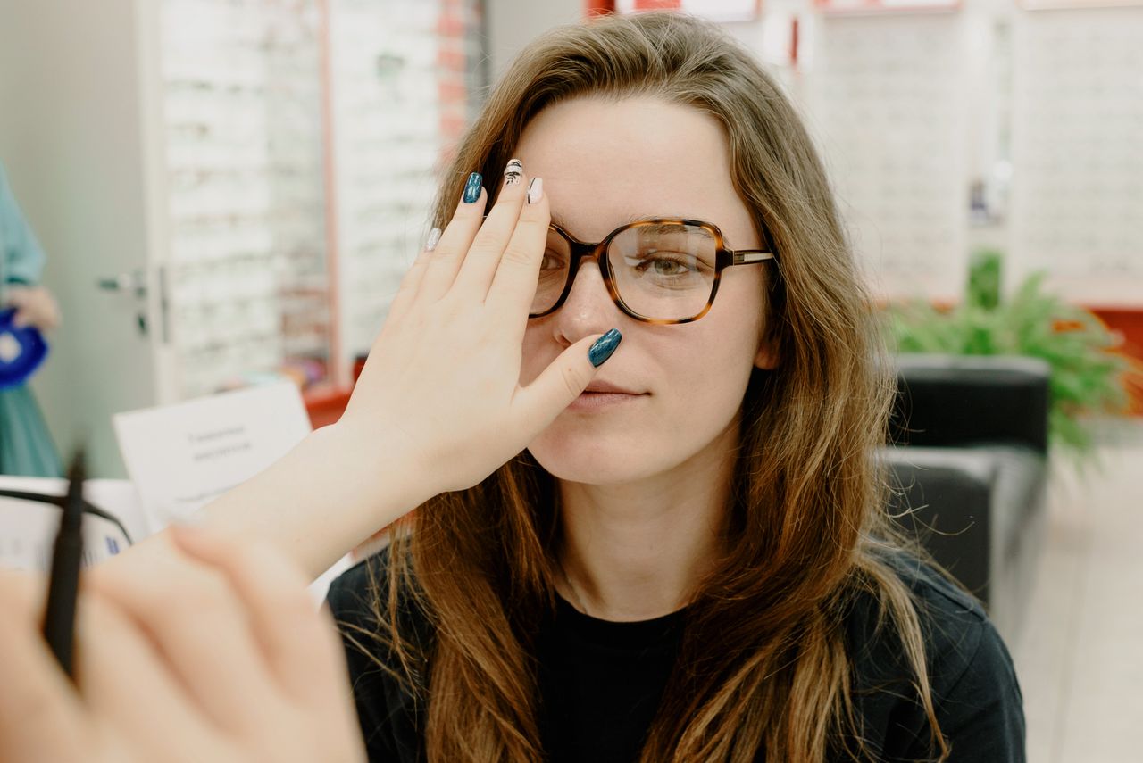 Dry Eyes — Causes, Symptoms & Same Day Treatment
